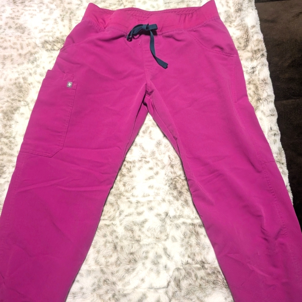 Figs Kade Cargo Pants